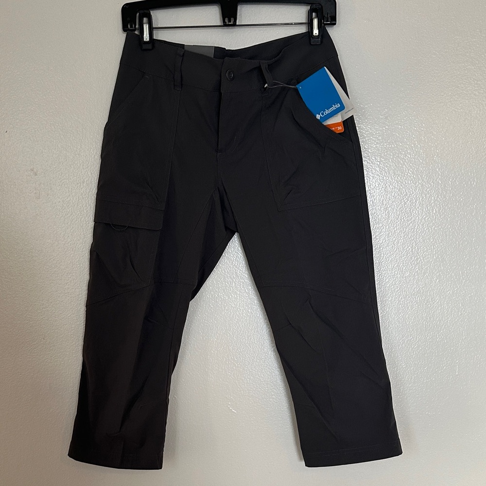 Columbia Woman’s Dark Gray Cargo Pants